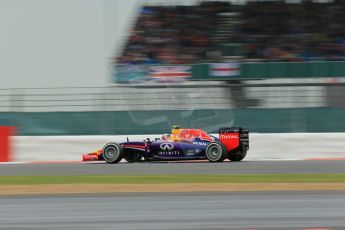 World © Octane Photographic Ltd. Saturday 5th July 2014. British GP, Silverstone, UK. - Formula 1 Qualifying. Infiniti Red Bull Racing RB10 – Daniel Ricciardo. Digital Ref: 1020LB1D0004