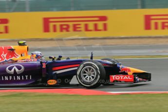 World © Octane Photographic Ltd. Saturday 5th July 2014. British GP, Silverstone, UK. - Formula 1 Qualifying. Infiniti Red Bull Racing RB10 – Daniel Ricciardo. Digital Ref: 1020LB1D9878