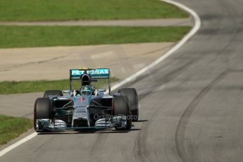 World © Octane Photographic Ltd. Sunday 8th June 2014. Canada - Circuit Gilles Villeneuve, Montreal. Formula 1 Race. Mercedes AMG Petronas F1 W05 Hybrid - Nico Rosberg. Digital Ref: 0986LB1D0415