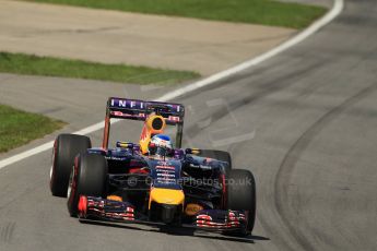 World © Octane Photographic Ltd. Sunday 8th June 2014. Canada - Circuit Gilles Villeneuve, Montreal. Formula 1 Race. Infiniti Red Bull Racing RB10 - Sebastian Vettel. Digital Ref: 0986LB1D0515