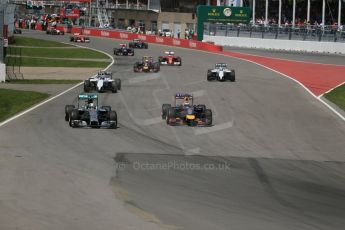 World © Octane Photographic Ltd. Sunday 8th June 2014. Canada - Circuit Gilles Villeneuve, Montreal. Formula 1 Race - Green Flag Lap. Mercedes AMG Petronas F1 W05 Hybrid - Nico Rosberg. Digital Ref: 0986LB1D8060