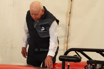World © Octane Photographic Ltd. Donington Historic Festival, May 4th 2014. John Surtees OBE with his Lola Can Am car. Digital Ref : 0918cb7d8537