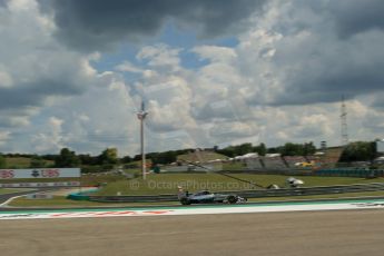 World © Octane Photographic Ltd. Saturday 26th July 2014. Hungarian GP, Hungaroring - Budapest. Qualifying. Mercedes AMG Petronas F1 W05 Hybrid - Nico Rosberg. Digital Ref: 1065LB1D2421