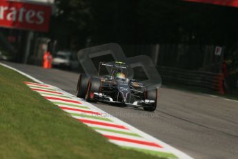 World © Octane Photographic Ltd. Friday 5th September 2014, Italian GP, Monza - Italy. - Formula 1 Practice 2. Sauber C33 – Esteban Gutierrez. Digital Ref : 1097LB1D4258