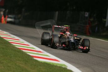 World © Octane Photographic Ltd. Friday 5th September 2014, Italian GP, Monza - Italy. - Formula 1 Practice 2. Lotus F1 Team E22 – Pastor Maldonado. Digital Ref: 1097LB1D4279