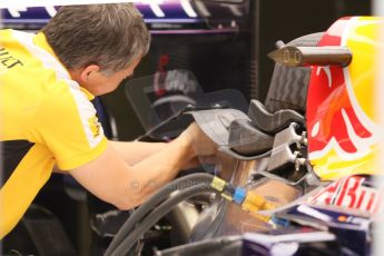 World © Octane Photographic Ltd. Friday 5th September 2014, Italian GP, Monza - Italy Formula 1 Practice 1. Infiniti Red Bull Racing RB10 Renault engineer at work. Digital Ref: 1096CB7D8938