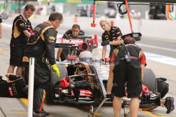 World © Octane Photographic Ltd. Saturday 4th October 2014, Japanese Grand Prix - Suzuka. - Formula 1 Practice 3. Lotus F1 Team E22 - Romain Grosjean. Digital Ref: