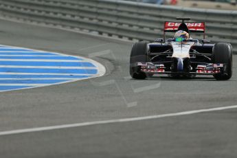 World © Octane Photographic Ltd. 2014 Formula 1 Winter Testing, Circuito de Velocidad, Jerez. Tuesday 28th January 2014. Day 1. Scuderia Toro Rosso STR9 - Jean-Eric Vergne. Digital Ref: 0882lb1d0314