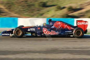 World © Octane Photographic Ltd. 2014 Formula 1 Winter Testing, Circuito de Velocidad, Jerez. Thursday 30th January 2014. Day 3. Scuderia Toro Rosso STR9 - Jean-Eric Vergne. Digital Ref: 0887cb1d0485