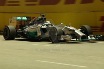 World © Octane Photographic Ltd. Friday 19th September 2014, Singapore Grand Prix, Marina Bay. - Formula 1 Practice 1. Mercedes AMG Petronas F1 W05 – Lewis Hamilton. Digital Ref: