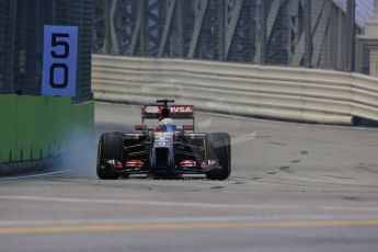 World © Octane Photographic Ltd. Friday 19th September 2014, Singapore Grand Prix, Marina Bay. - Formula 1 Practice 1. Lotus F1 Team E22 - Romain Grosjean. Digital Ref: 1118LB1D9476