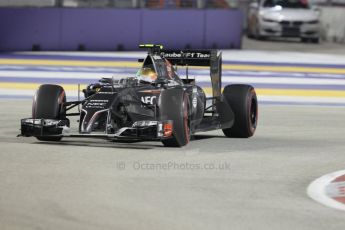 World © Octane Photographic Ltd. Friday 19th September 2014, Singapore Grand Prix, Marina Bay. - Formula 1 Practice 2. Sauber C33 – Esteban Gutierrez. Digital Ref :