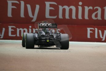 World © Octane Photographic Ltd. Friday 19th September 2014, Singapore Grand Prix, Marina Bay. - Formula 1 Practice 2. McLaren Mercedes MP4/29 – Kevin Magnussen. Digital Ref: