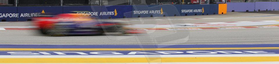 World © Octane Photographic Ltd. Saturday 20th September 2014, Singapore Grand Prix, Marina Bay. - Formula 1 Practice 3. Infiniti Red Bull Racing RB10 – Daniel Ricciardo. Digital Ref: