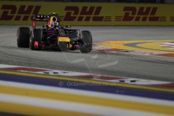 World © Octane Photographic Ltd. Saturday 20th September 2014, Singapore Grand Prix, Marina Bay. - Formula 1 Qualifying. Infiniti Red Bull Racing RB10 – Daniel Ricciardo. Digital Ref: 1124CB1D9611