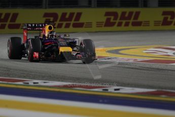 World © Octane Photographic Ltd. Saturday 20th September 2014, Singapore Grand Prix, Marina Bay. Formula 1 Qualifying. Infiniti Red Bull Racing RB10 - Sebastian Vettel. Digital Ref: 1124CB1D9643