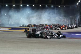 World © Octane Photographic Ltd. Sunday 21st September 2014, Singapore Grand Prix, Marina Bay. - Formula 1 Race start lap 1. Digital Ref: 1127CB1D1192