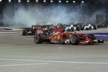 World © Octane Photographic Ltd. Sunday 21st September 2014, Singapore Grand Prix, Marina Bay. - Formula 1 Race start lap 1. Digital Ref: 1127CB1D1196