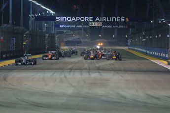 World © Octane Photographic Ltd. Sunday 21st September 2014, Singapore Grand Prix, Marina Bay. - Formula 1 Race start lap 1. Digital Ref: 1127LB1D3229