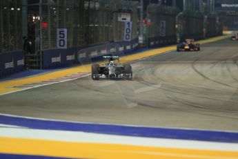 World © Octane Photographic Ltd. Sunday 21st September 2014, Singapore Grand Prix, Marina Bay. - Formula 1 Race. Mercedes AMG Petronas F1 W05 – Lewis Hamilton and Infiniti Red Bull Racing RB10 - Sebastian Vettel. Digital Ref: 1127LB1D3280