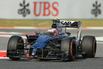 World © Octane Photographic Ltd. Friday 9th May 2014. Circuit de Catalunya - Spain - Formula 1 Practice 1 pitlane. McLaren Mercedes MP4/29 – Kevin Magnussen. Digital Ref: