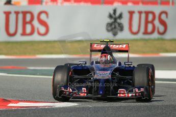 World © Octane Photographic Ltd. Friday 9th May 2014. Circuit de Catalunya - Spain - Formula 1 Practice 1 pitlane. Scuderia Toro Rosso STR 9 – Daniil Kvyat. Digital Ref: