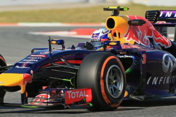 World © Octane Photographic Ltd. Friday 9th May 2014. Circuit de Catalunya - Spain - Formula 1 Practice 1 pitlane. Infiniti Red Bull Racing RB10 – Daniel Ricciardo. Digital Ref: