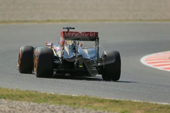 World © Octane Photographic Ltd. Friday 9th May 2014. Circuit de Catalunya - Spain - Formula 1 Practice 1 pitlane. Lotus F1 Team E22 - Romain Grosjean. Digital Ref: