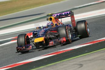 World © Octane Photographic Ltd. Friday 9th May 2014. Circuit de Catalunya - Spain - Formula 1 Practice 1 pitlane. Infiniti Red Bull Racing RB10 – Daniel Ricciardo. Digital Ref: