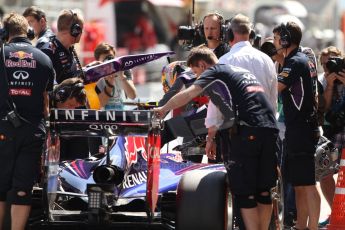 World © Octane Photographic Ltd. Friday 9th May 2014. Circuit de Catalunya - Spain - Formula 1 Practice 2 pitlane. Infiniti Red Bull Racing RB10 – Daniel Ricciardo. Digital Ref: