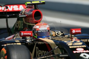 World © Octane Photographic Ltd. Friday 9th May 2014. Circuit de Catalunya - Spain - Formula 1 Practice 2 pitlane. Lotus F1 Team E22 – Pastor Maldonado. Digital Ref: