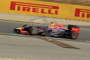 World © Octane Photographic Ltd. Saturday 10th May 2014. Circuit de Catalunya - Spain - Formula 1 Practice 3. Infiniti Red Bull Racing RB10 – Daniel Ricciardo. Digital Ref: 0935lb1d3559