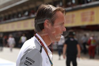 World © Octane Photographic Ltd. Saturday 10th May 2014. Circuit de Catalunya - Spain - Formula 1 Qualifying. McLaren Mercedes MP4/29 - Sam Michael on the pit wall. Digital Ref: 0936cb7d0051