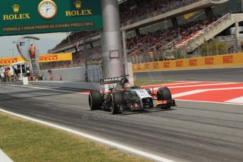 World © Octane Photographic Ltd. Saturday 10th May 2014. Circuit de Catalunya - Spain - Formula 1 Qualifying. Sahara Force India VJM07 – Nico Hulkenburg. Digital Ref : 0936lb1d4015