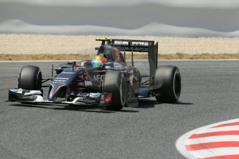 World © Octane Photographic Ltd. Saturday 10th May 2014. Circuit de Catalunya - Spain - Formula 1 Qualifying. Sauber C33 - Esteban Gutierrez. Digital Ref: 0936lb1d7700
