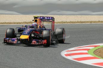 World © Octane Photographic Ltd. Saturday 10th May 2014. Circuit de Catalunya - Spain - Formula 1 Qualifying. Infiniti Red Bull Racing RB10 – Daniel Ricciardo. Digital Ref: 0936lb1d7723
