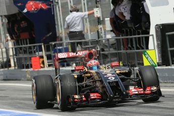 World © Octane Photographic Ltd. Saturday 10th May 2014. Circuit de Catalunya - Spain - Formula 1 Qualifying. Lotus F1 Team E22 - Romain Grosjean. Digital Ref: 0936lb1d8070