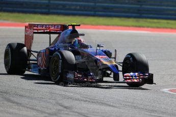 World © Octane Photographic Ltd. Friday 31st October 2014, F1 USA GP, Austin, Texas, Circuit of the Americas (COTA) - Practice 2. Scuderia Toro Rosso STR 9 – Daniil Kvyat. Digital Ref: 1145LB1D8573