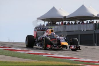 World © Octane Photographic Ltd. Sunday 2nd November 2014, F1 USA GP, Austin, Texas, Circuit of the Americas (COTA) - Race. Infiniti Red Bull Racing RB10 – Daniel Ricciardo. Digital Ref: 1151LB1D1698