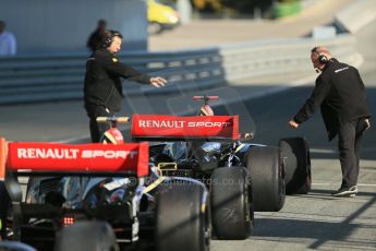 World © Octane Photographic Ltd. World Series by Renault collective test, Jerez de la Frontera, March 24th 2014. Matthieu Vaxiviere waiting behind his team mate Marlon Stockinger as tyre pressures are checked. Digital Ref : 0897lb1d6729