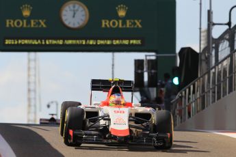 World © Octane Photographic Ltd. Manor Marussia F1 Team MR03B – Roberto Merhi. Friday 27th November 2015, F1 Abu Dhabi Grand Prix, Practice 1, Yas Marina. Digital Ref: 1477CB1L4997