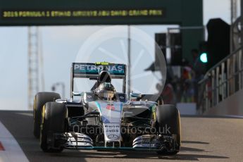 World © Octane Photographic Ltd. Mercedes AMG Petronas F1 W06 Hybrid – Nico Rosberg. Friday 27th November 2015, F1 Abu Dhabi Grand Prix, Practice 1, Yas Marina. Digital Ref: 1477CB1L5062