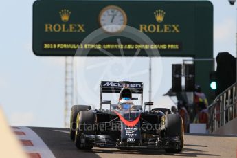 World © Octane Photographic Ltd. McLaren Honda MP4/30 – Fernando Alonso. Friday 27th November 2015, F1 Abu Dhabi Grand Prix, Practice 1, Yas Marina. Digital Ref: 1477CB1L5072