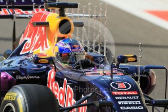 World © Octane Photographic Ltd. Infiniti Red Bull Racing RB11 – Daniel Ricciardo. Friday 27th November 2015, F1 Abu Dhabi Grand Prix, Practice 1, Yas Marina. Digital Ref: 1477CB1L5112