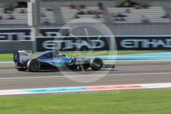 World © Octane Photographic Ltd. Mercedes AMG Petronas F1 W06 Hybrid – Nico Rosberg. Friday 27th November 2015, F1 Abu Dhabi Grand Prix, Practice 1, Yas Marina. Digital Ref: 1477CB1L5222