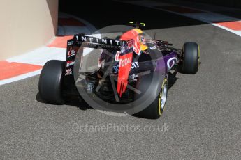 World © Octane Photographic Ltd. Infiniti Red Bull Racing RB11 – Daniil Kvyat. Friday 27th November 2015, F1 Abu Dhabi Grand Prix, Practice 1, Yas Marina. Digital Ref: 1477CB7D1723