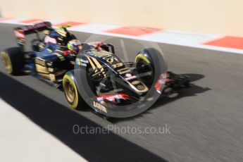 World © Octane Photographic Ltd. Lotus F1 Team E23 Hybrid – Pastor Maldonado. Friday 27th November 2015, F1 Abu Dhabi Grand Prix, Practice 1, Yas Marina. Digital Ref: 1477CB7D1733