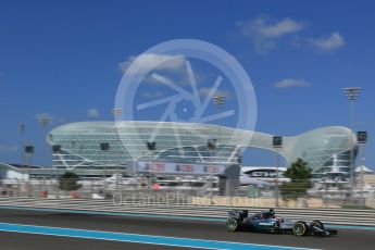 World © Octane Photographic Ltd. Mercedes AMG Petronas F1 W06 Hybrid – Lewis Hamilton. Friday 27th November 2015, F1 Abu Dhabi Grand Prix, Practice 1, Yas Marina. Digital Ref: 1477LB1D6251