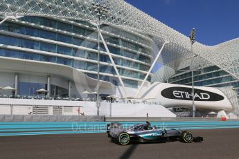 World © Octane Photographic Ltd. Mercedes AMG Petronas F1 W06 Hybrid – Nico Rosberg. Friday 27th November 2015, F1 Abu Dhabi Grand Prix, Practice 1, Yas Marina. Digital Ref: 1477LB1D6653