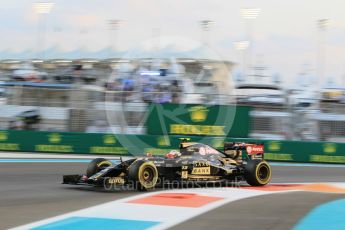 World © Octane Photographic Ltd. Lotus F1 Team E23 Hybrid – Pastor Maldonado. Friday 27th November 2015, F1 Abu Dhabi Grand Prix, Practice 2, Yas Marina. Digital Ref: 1478CB1L5770